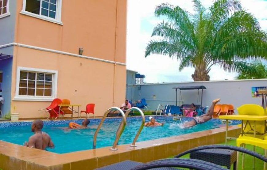 Macyview Hotel
